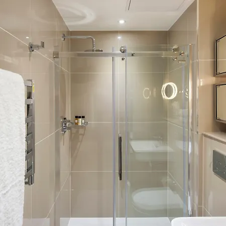 The Jubilee By Supercity Apartmanhotel