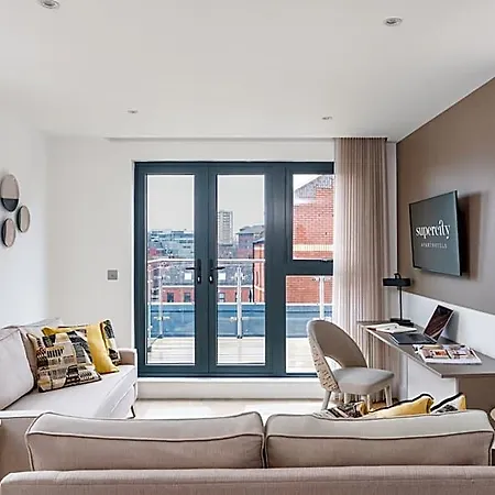The Jubilee By Supercity Aparthotel