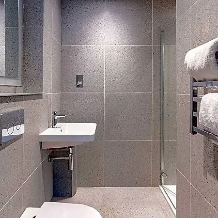 The Jubilee By Supercity Aparthotel 4*