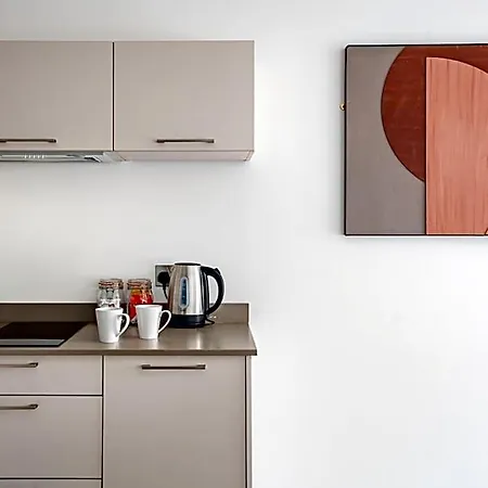 The Jubilee By Supercity 4* Leeds (West Yorkshire)