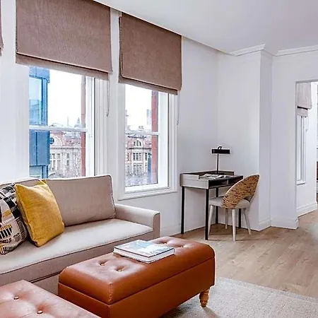 The Jubilee By Supercity 4* Leeds (West Yorkshire)
