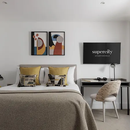 Aparthotel The Jubilee By Supercity 4*