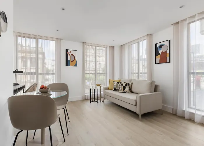 The Jubilee By Supercity Aparthotel 4*